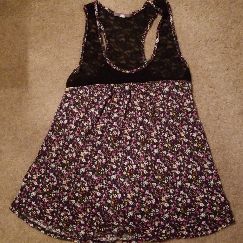 Sleeveless Tank Top